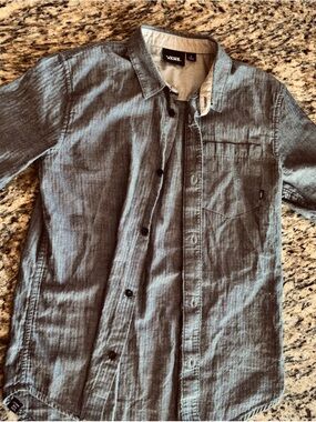 Vans Men’s Blue Chambray Button-Up Shirt Jacket